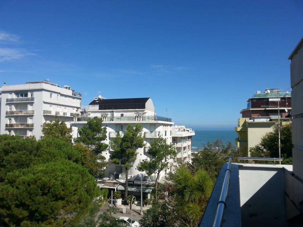 Residence Nocchiero Риччоне Екстер'єр фото